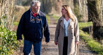 Kathinka en Appie delen wandelen in de natuur