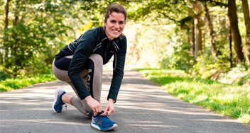 Else Lokhorst strikt veter op straat